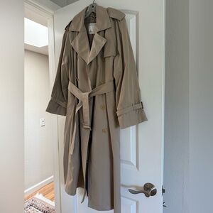 London Fog Tan Limited Edition Trench Coat 6P